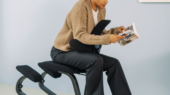 Varier Thatsit Balans Kneeling Chair - Back in Action